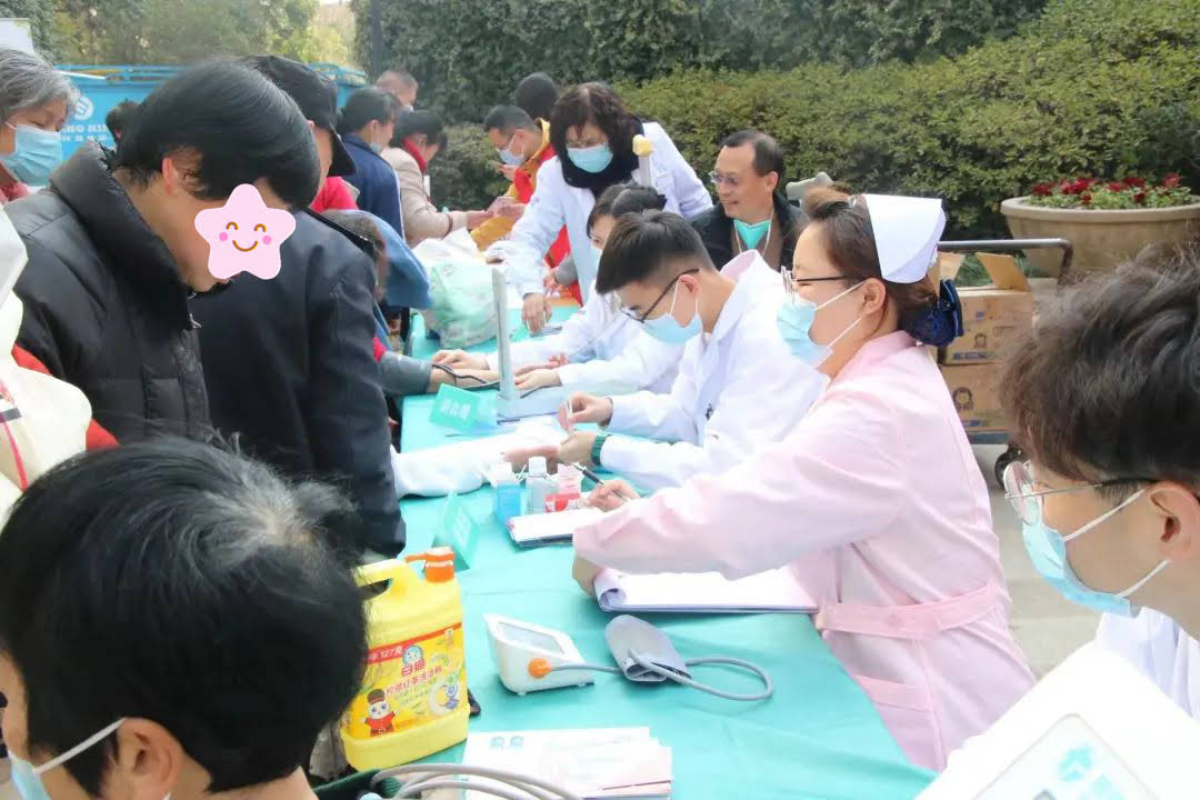义路同行  健康永驻 |  杭州东方华康康复医院开展大型健康义诊活动