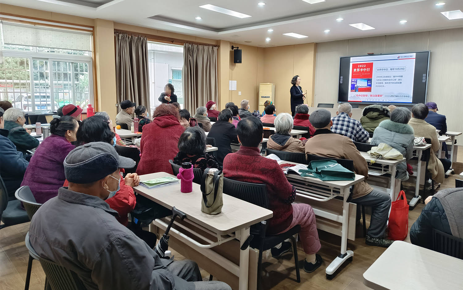 杭州东方华康康复医学科 | 秋冬季脑卒中高发，这些防治要点记记牢